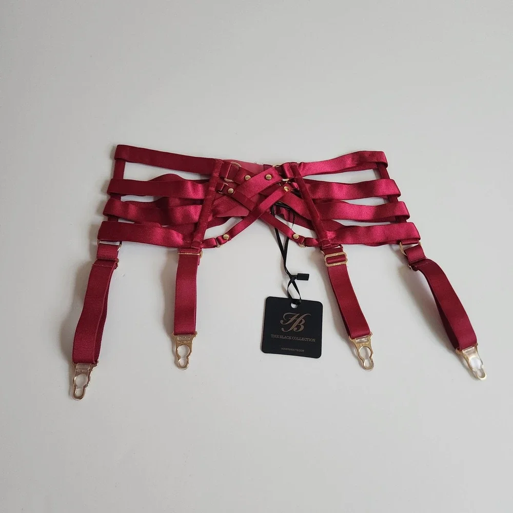 Honey Birdette this listing